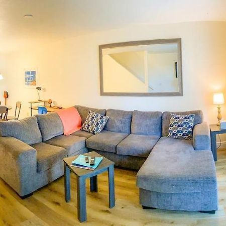 Spacious Townhome Ocala, Central Location, Newly Renovated, Pets Welcome エクステリア 写真