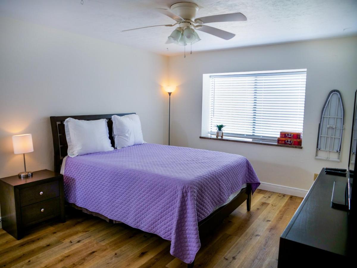 Spacious Townhome Ocala, Central Location, Newly Renovated, Pets Welcome エクステリア 写真