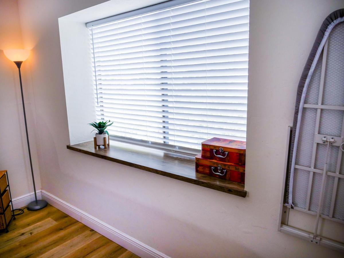 Spacious Townhome Ocala, Central Location, Newly Renovated, Pets Welcome エクステリア 写真