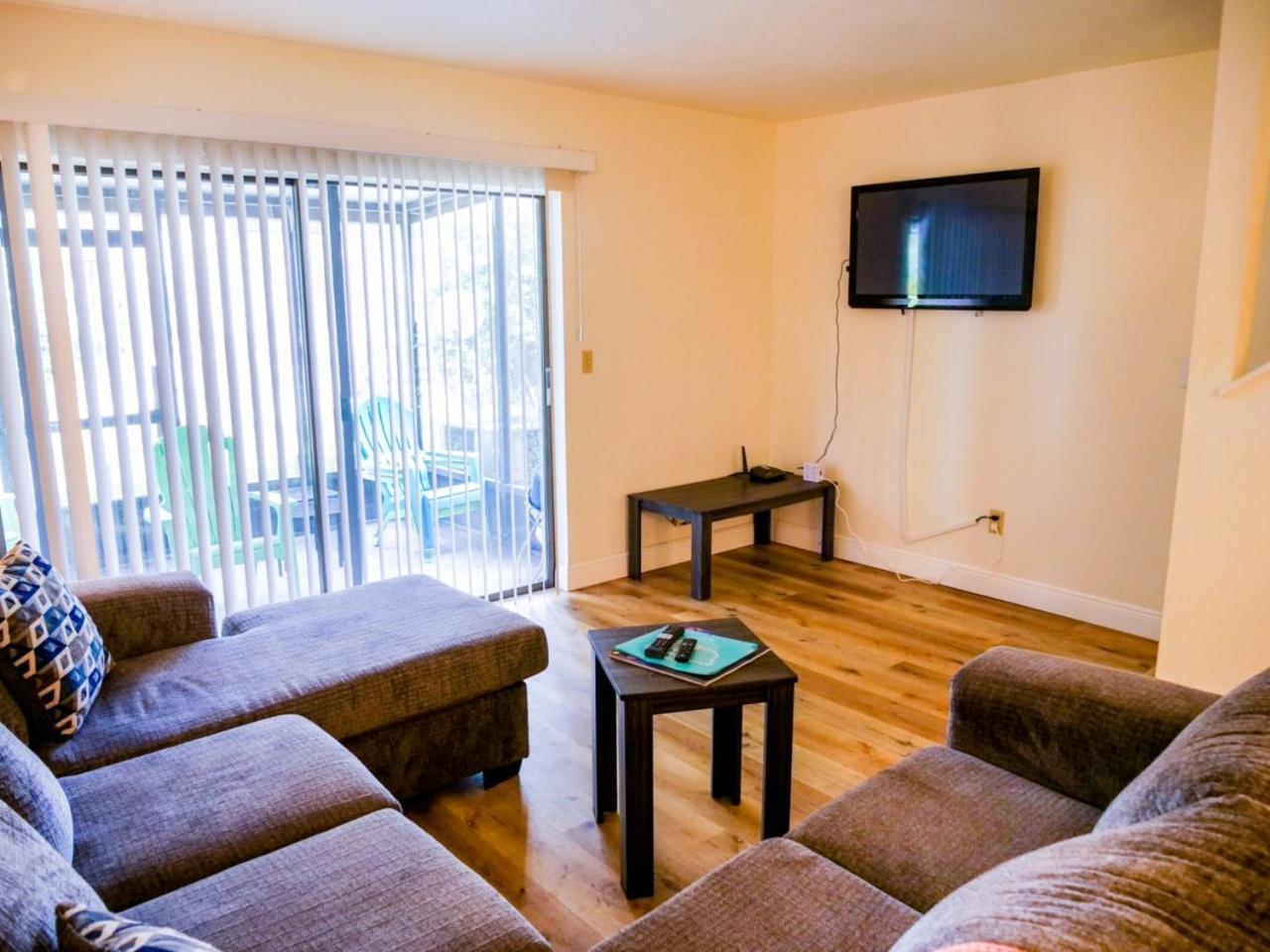 Spacious Townhome Ocala, Central Location, Newly Renovated, Pets Welcome エクステリア 写真